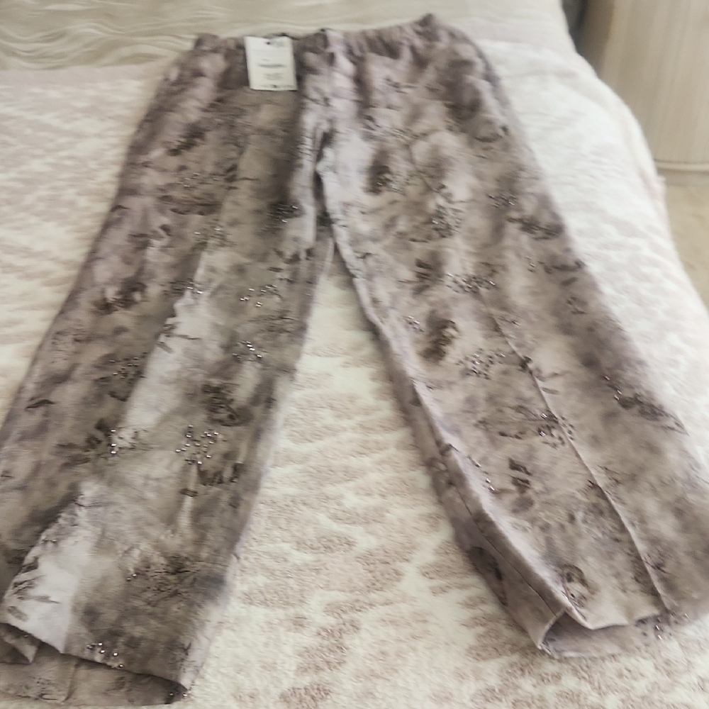 Floral Patterned Pants